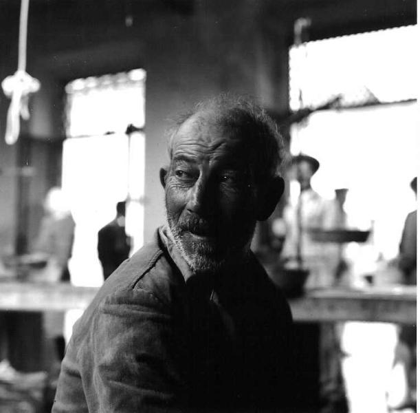 gal/1969/Market/l_mar_09.jpg