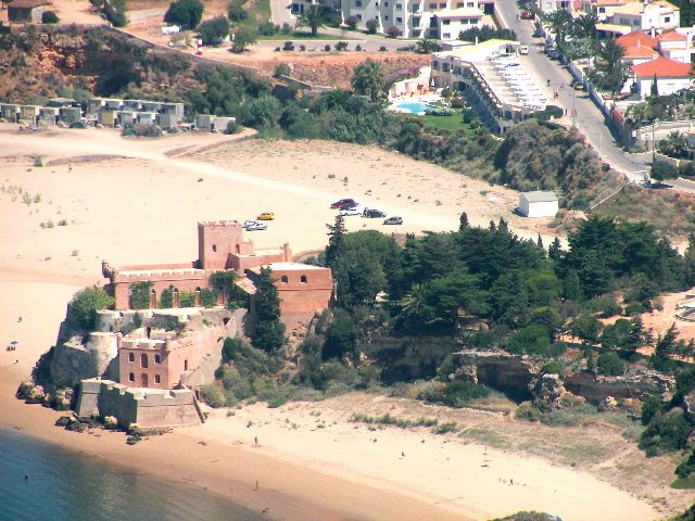 gal/Lummy_Koster/7153_Ferragudo_castle.jpg