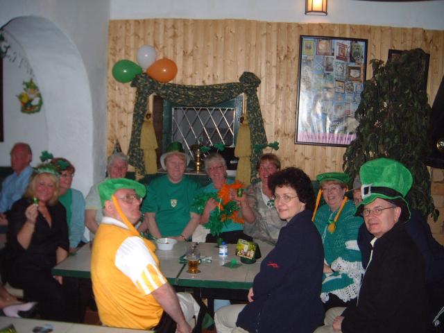 gal/Newsletters/April_2004/StPatricks2004/2004_05.jpg