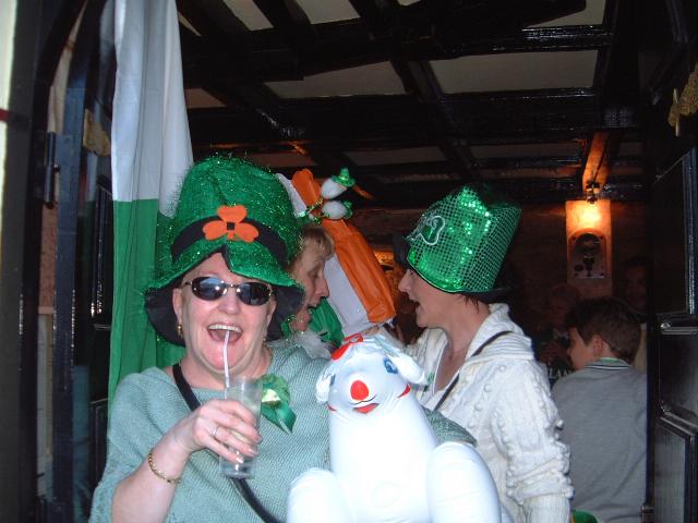 gal/Newsletters/April_2005/StPatricks16.jpg