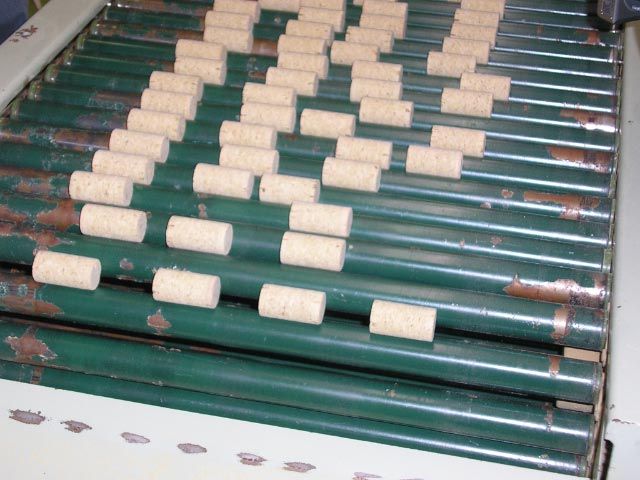 gal/Newsletters/November_2007/Cork_factory/PA180050.jpg
