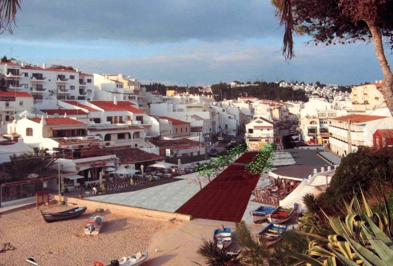 gal/Renovation_Square_Carvoeiro_Spring_2009/P2280118B.jpg