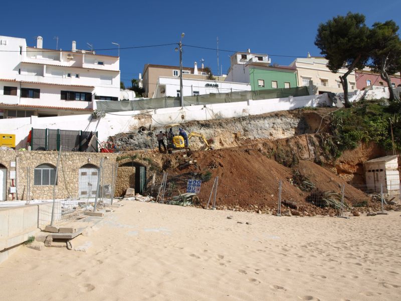 gal/Renovation_Square_Carvoeiro_Spring_2009/P3180146.JPG
