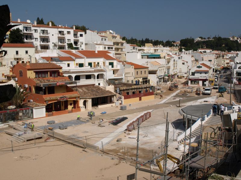 gal/Renovation_Square_Carvoeiro_Spring_2009/P3210149.JPG