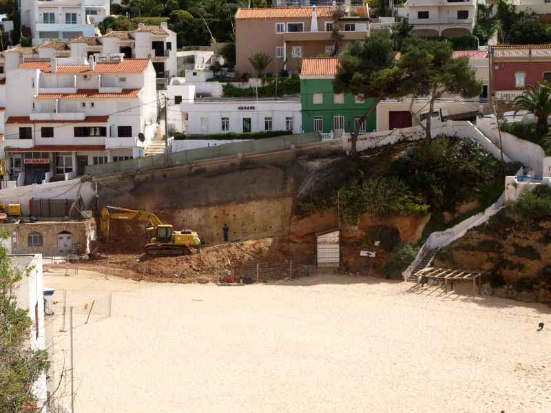 gal/Renovation_Square_Carvoeiro_Spring_2009/P3280164.JPG