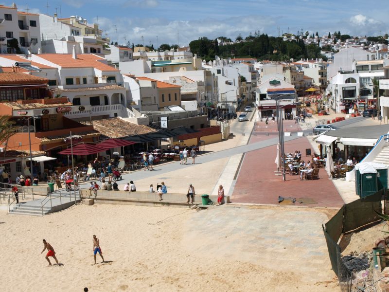 gal/Renovation_Square_Carvoeiro_Spring_2009/P6070189.JPG