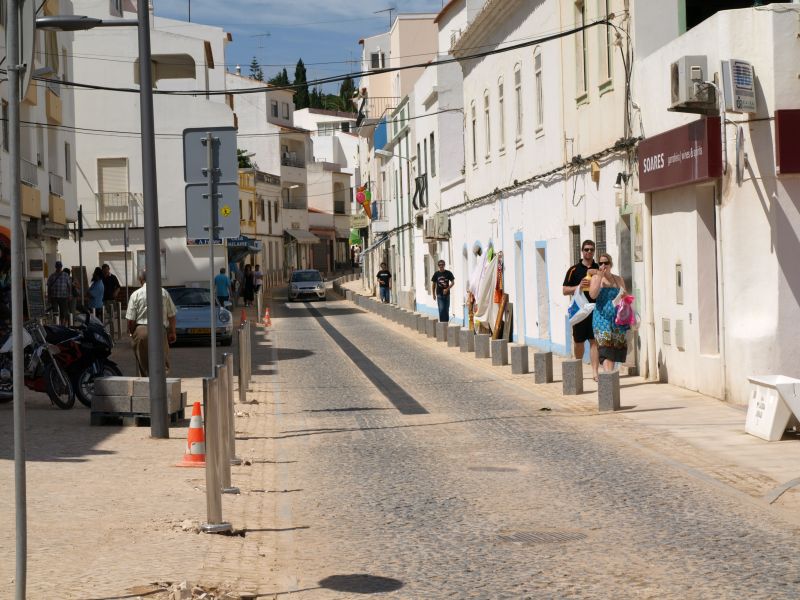 gal/Renovation_Square_Carvoeiro_Spring_2009/P6070192.JPG