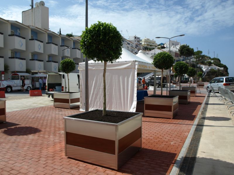 gal/Renovation_Square_Carvoeiro_Spring_2009/P6180197.JPG