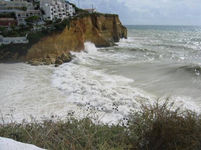 gal/Roy_Allen/Waves/121_2139.jpg